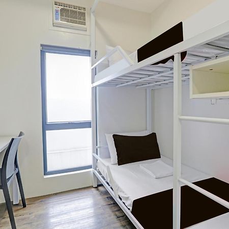 Spot On Classy Bunkbeds Near Makati Manila Formerly Mytown Madrid Taguig Extérieur photo